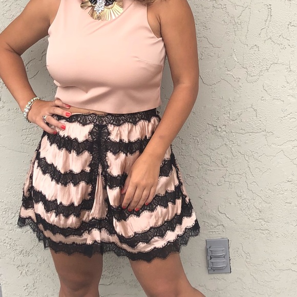 Jill Stuart silk lace A line skirt - Picture 4 of 4